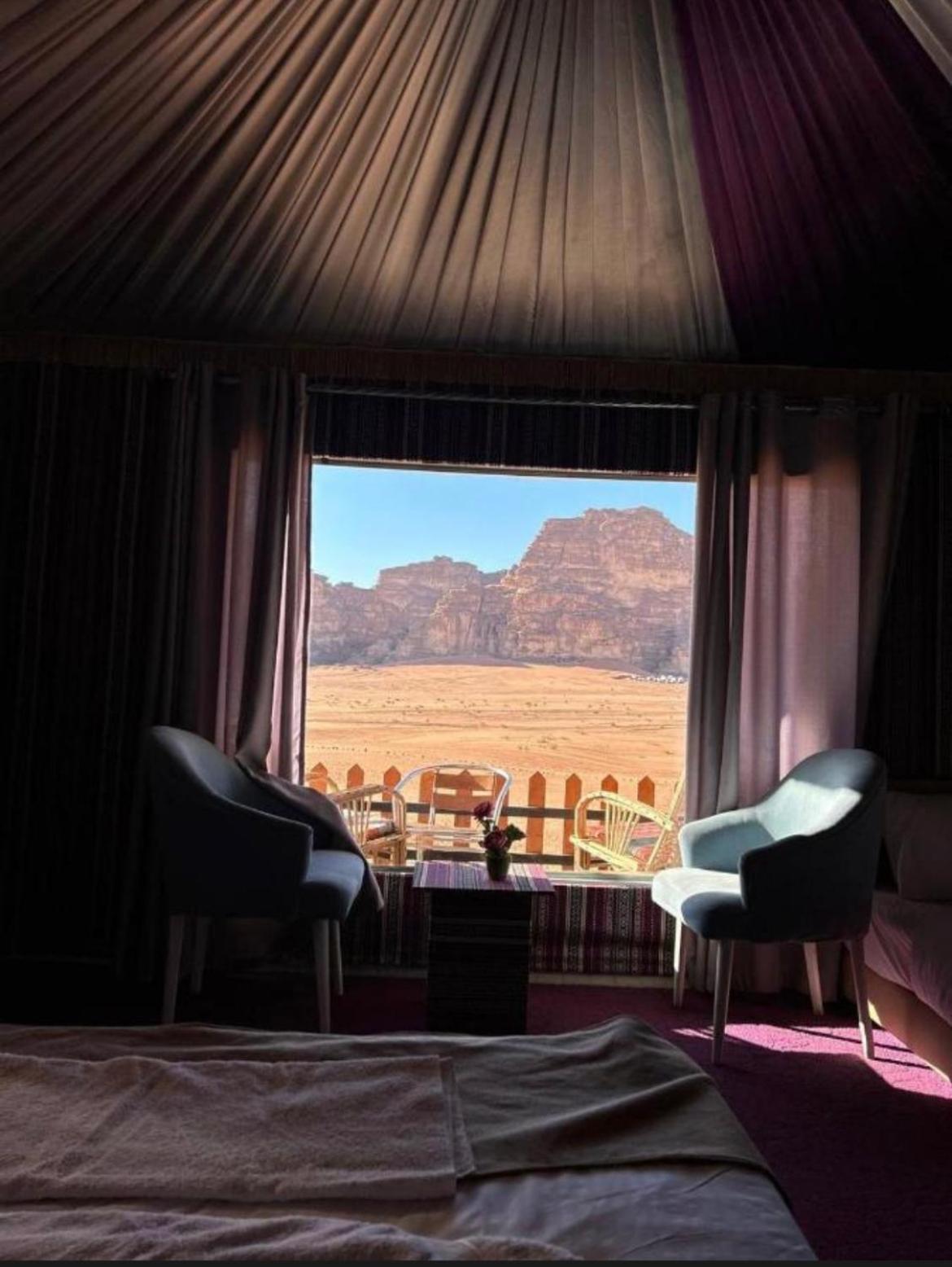 Holiday Inn Luxury Camp 와디럼 외부 사진